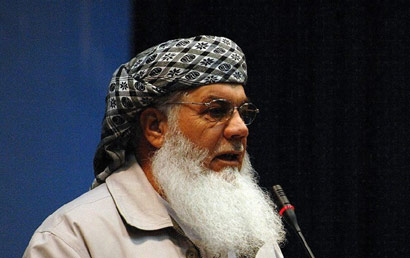 محمد اسماعیل‌خان: باید حکومت نظامی- دیکتاتوری در افغانستان حاکم شود
